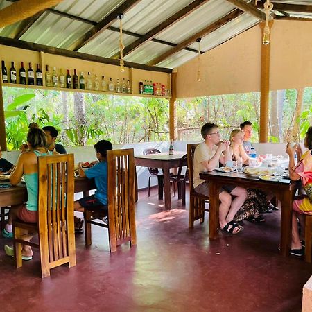 Gangadiya Lodge Sigiriya Bagian luar foto
