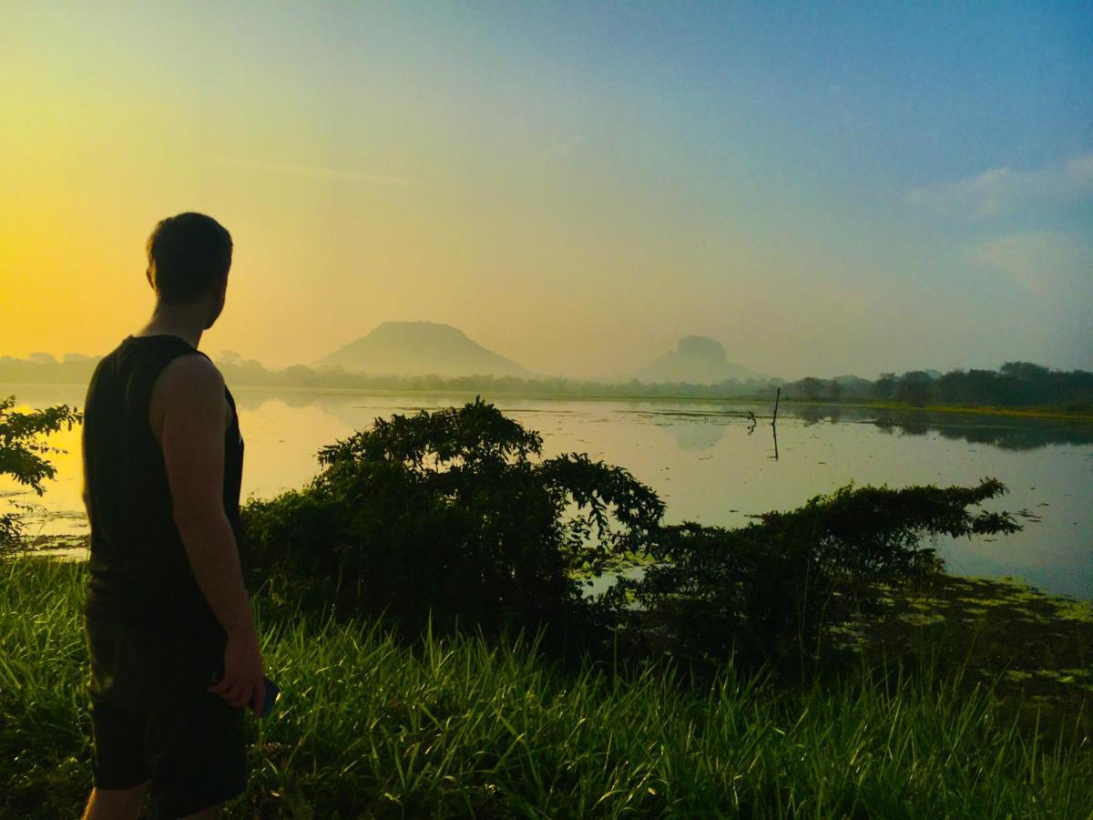 Gangadiya Lodge Sigiriya Bagian luar foto
