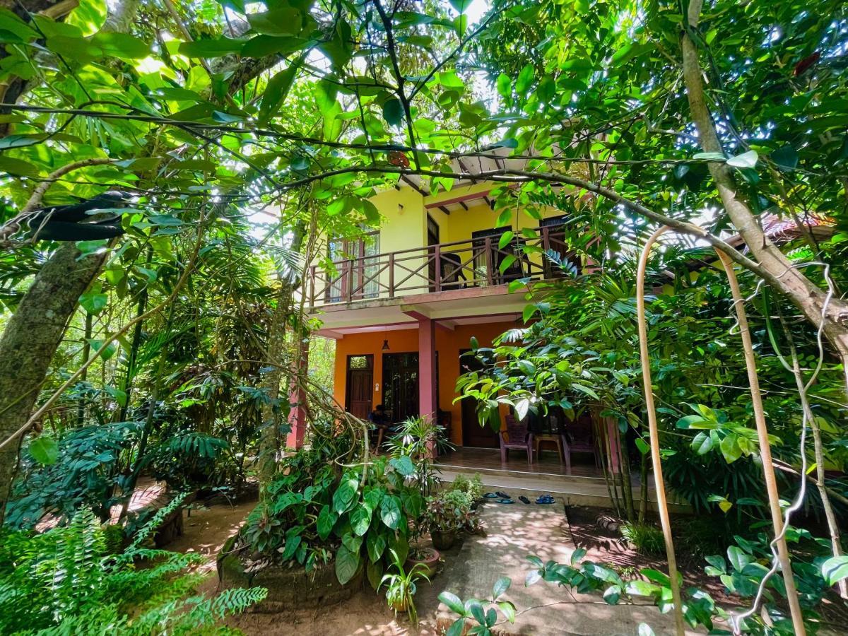 Gangadiya Lodge Sigiriya Bagian luar foto