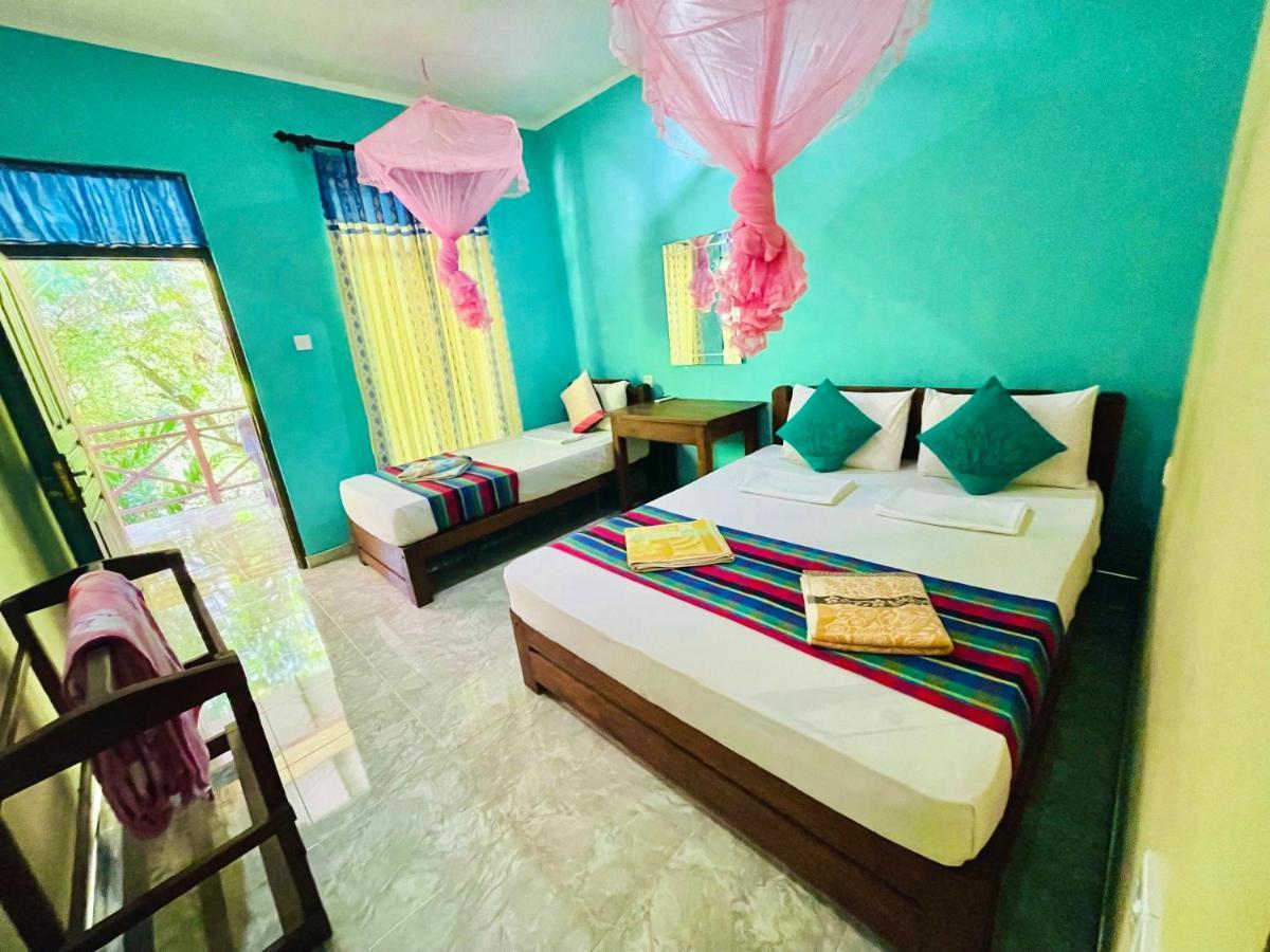 Gangadiya Lodge Sigiriya Bagian luar foto